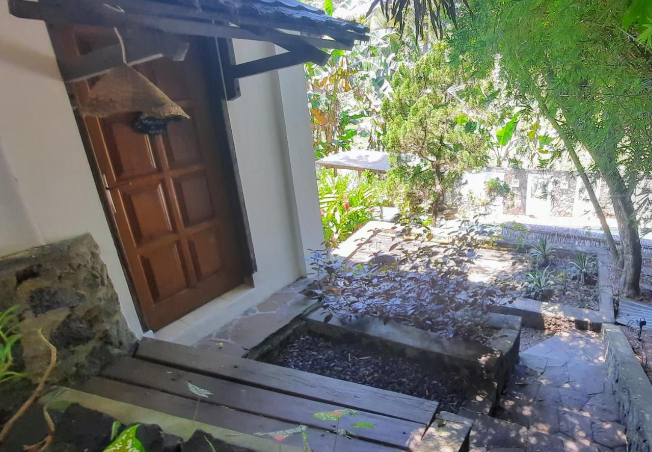 Guesthouse The 4 Fish Manado Eksteriør billede