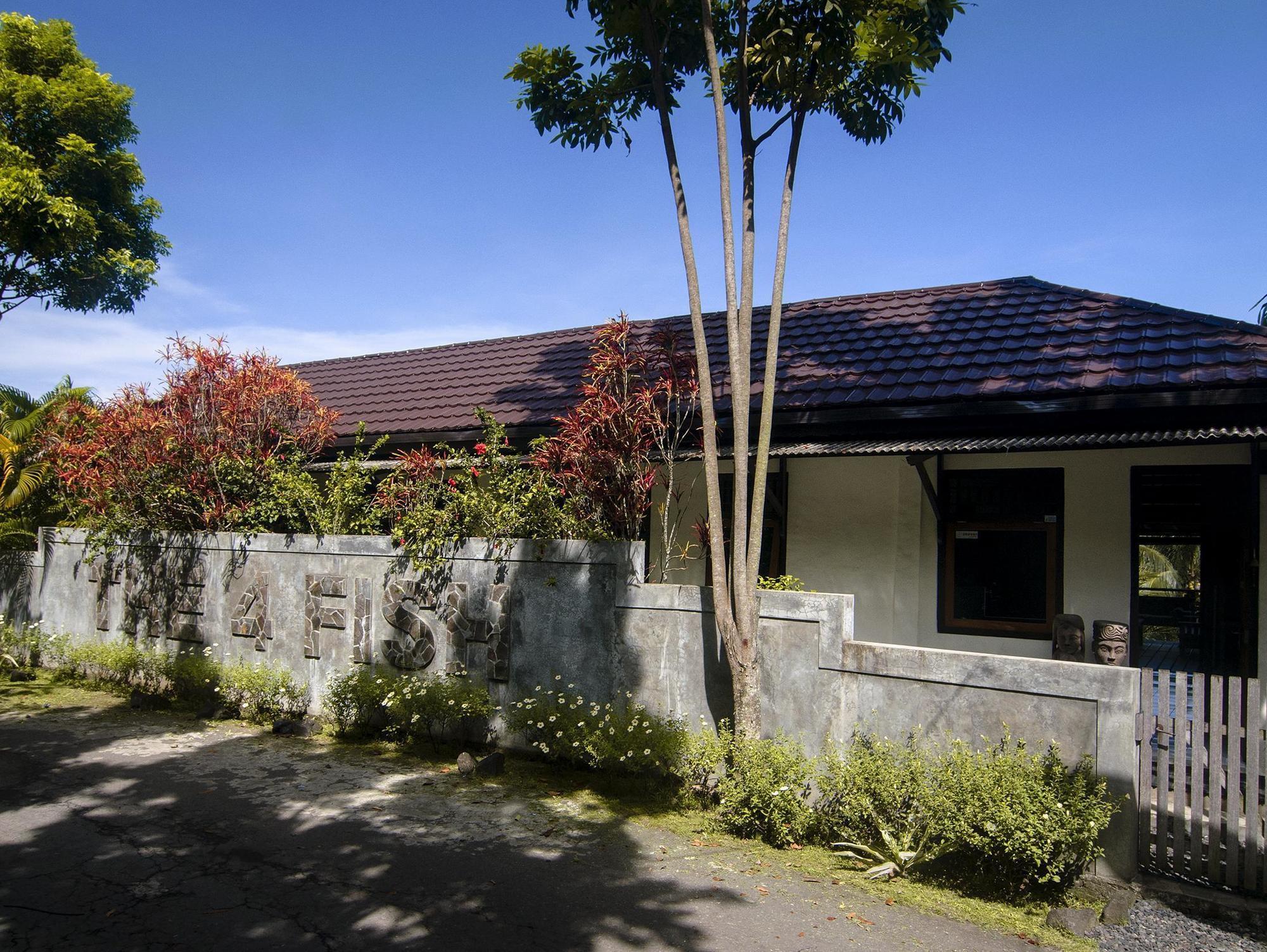 Guesthouse The 4 Fish Manado Eksteriør billede